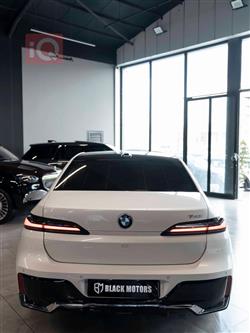 بي ام دبليو الفئة 7